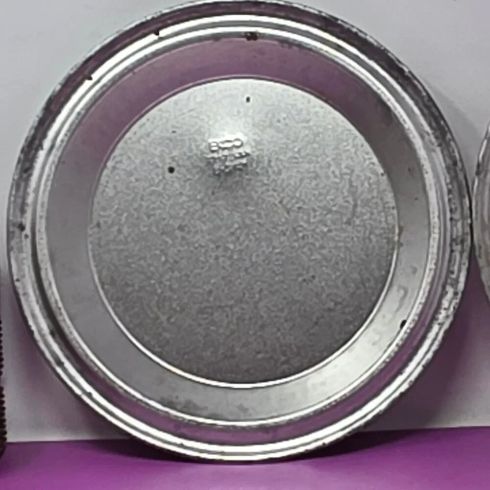 Vintage Ekco Aluminum Pie Pans Set Of 2 For Baking Or Collecting